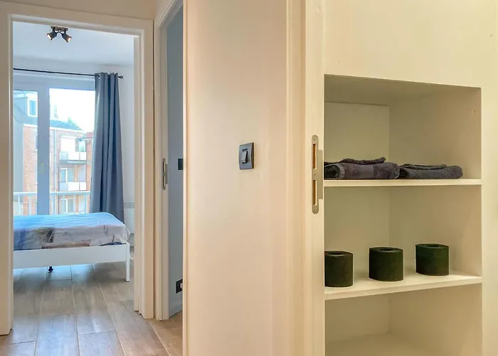 Amazing In With Wifi Apartment