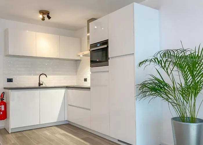 Amazing In With Wifi *